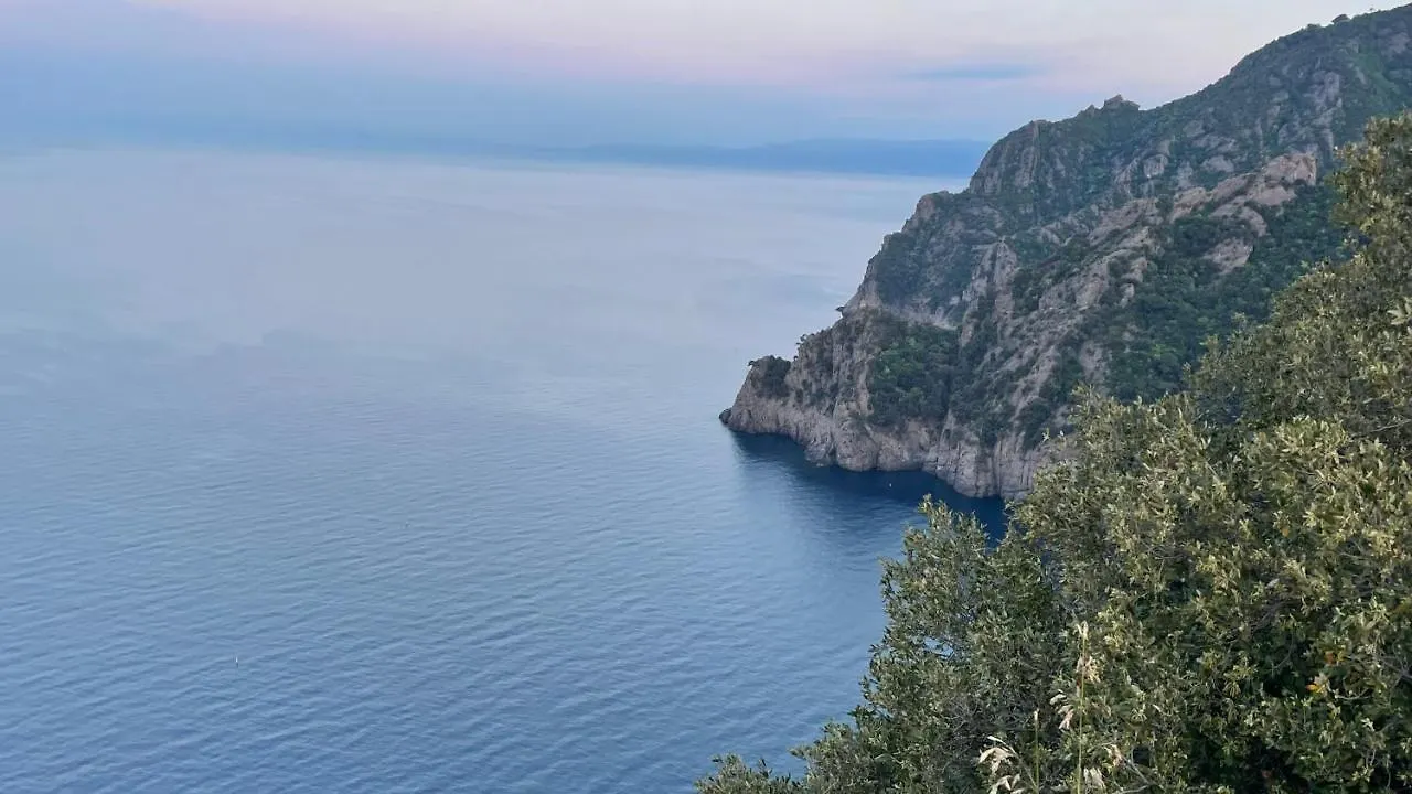 Casa Dell'Arco Civico 35 Villa San Fruttuoso Italy